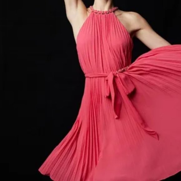 Dresses & Skirts - new WHITE HOUSE BLACK MARKET sleeveless chain neck pleated halter dress s m
